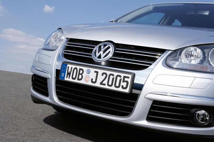  Volkswagen Jetta 2005 года  (фото 6 из 131)